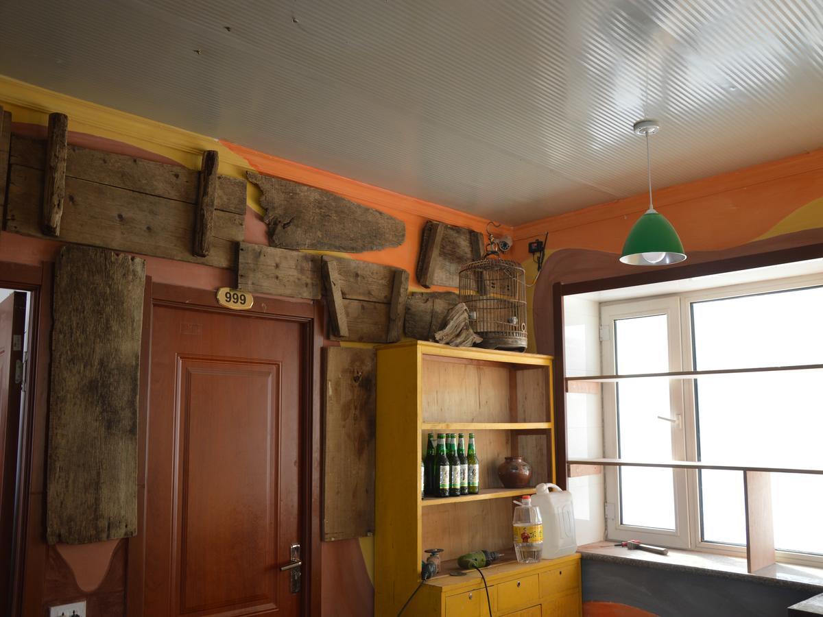 Snow Valley International Hostel Wuchang  エクステリア 写真